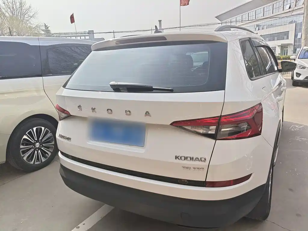 Skoda Kodiaq — фото 4