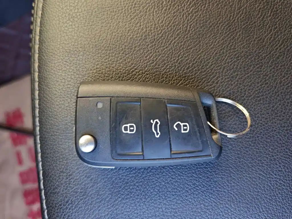 Skoda Octavia — фото 9