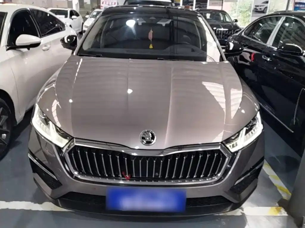 Skoda Octavia — фото 3