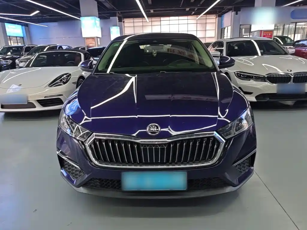 Skoda Octavia — фото 3
