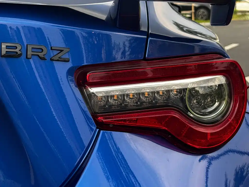 Subaru BRZ — фото 5