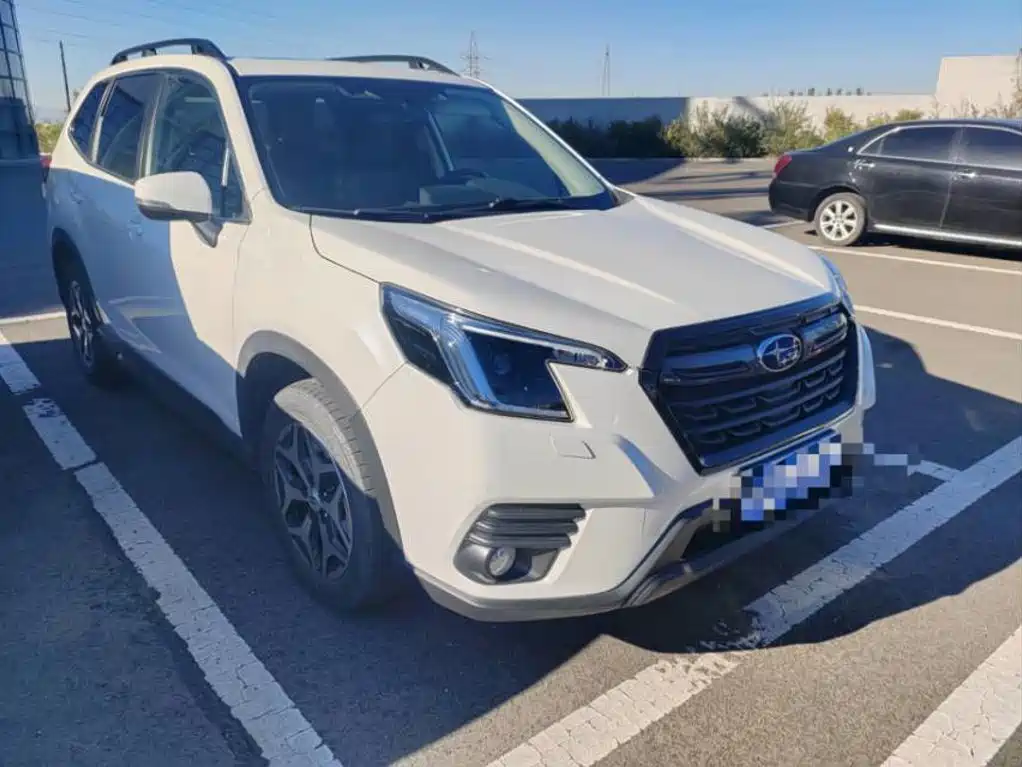 Subaru Forester — фото 2