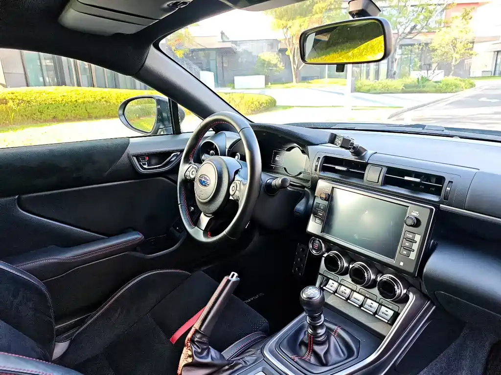 Subaru BRZ — фото 11
