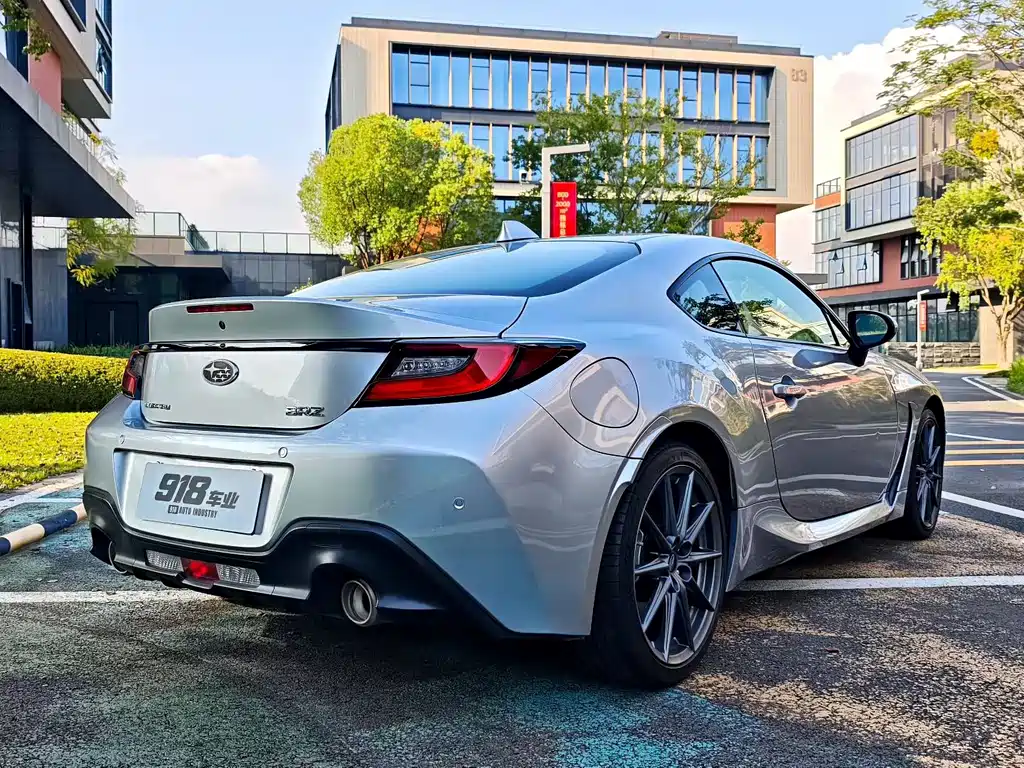 Subaru BRZ — фото 9