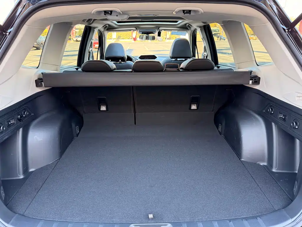 Subaru Forester — фото 18