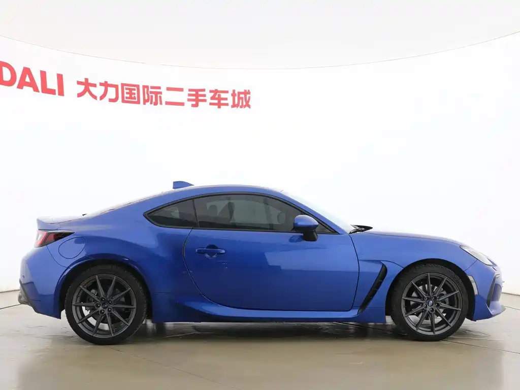 Subaru BRZ — фото 3