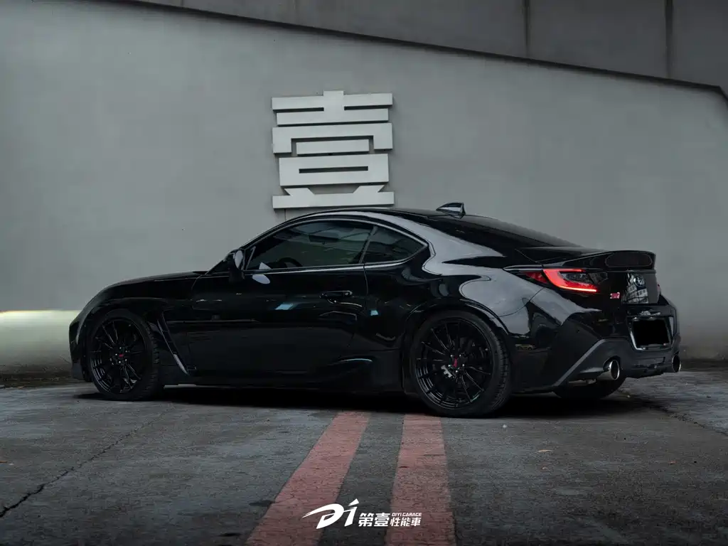 Subaru BRZ — фото 5