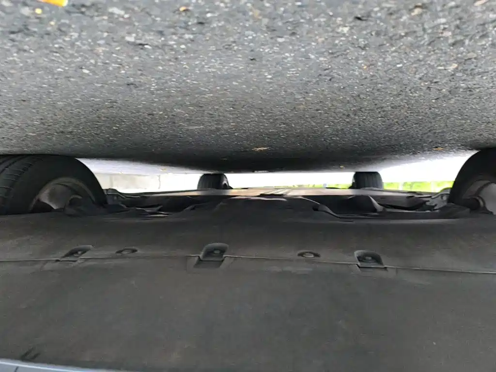 Tesla Model Y — фото 24
