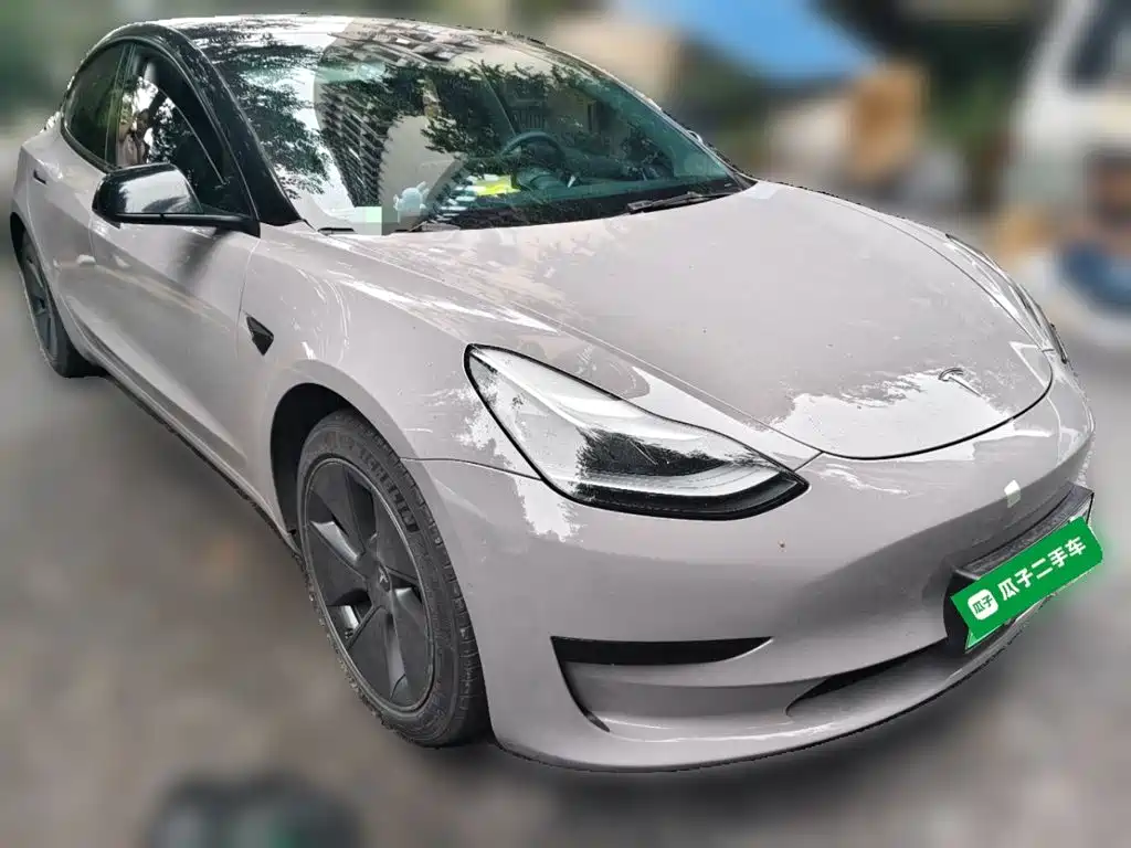 Tesla Model 3 — фото 25