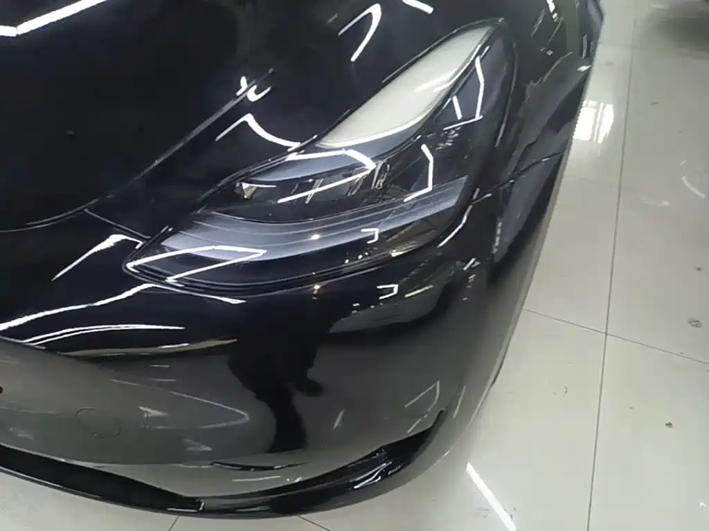 Tesla Model Y — фото 24