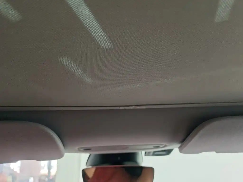 Tesla Model 3 — фото 18