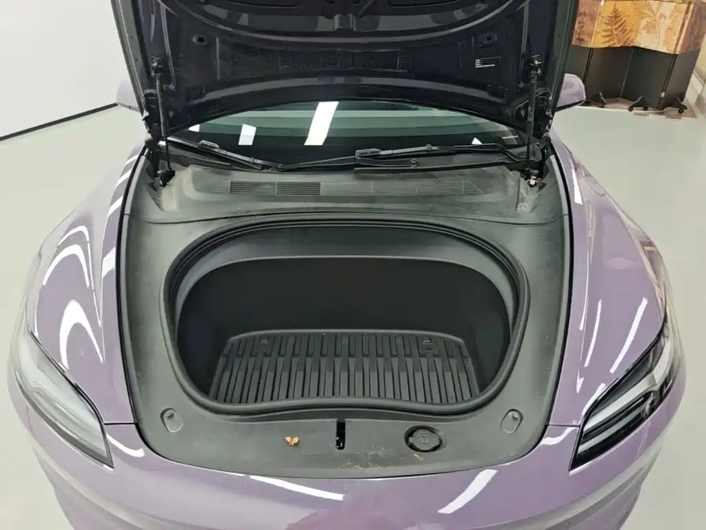 Tesla Model 3 — фото 20