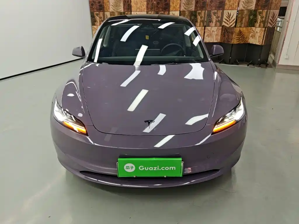 Tesla Model 3 — фото 3