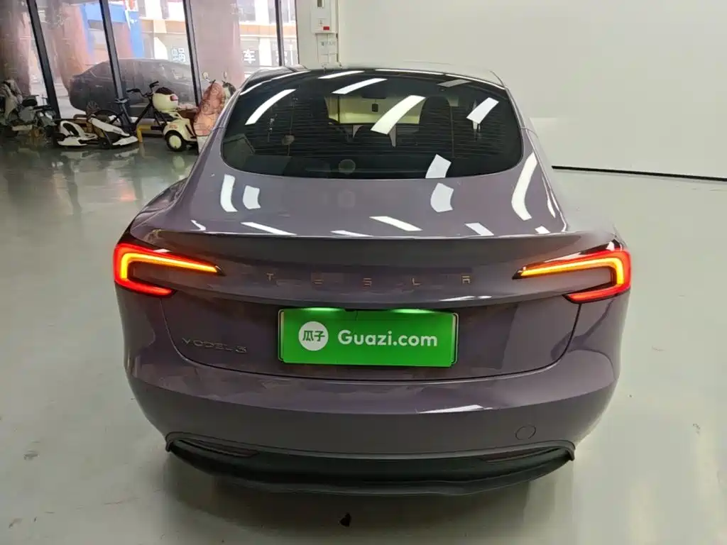 Tesla Model 3 — фото 6