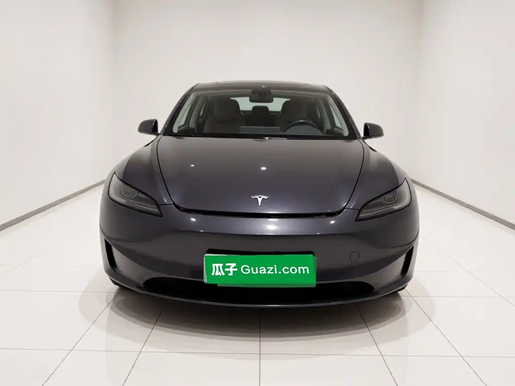 Tesla Model 3 — фото 2