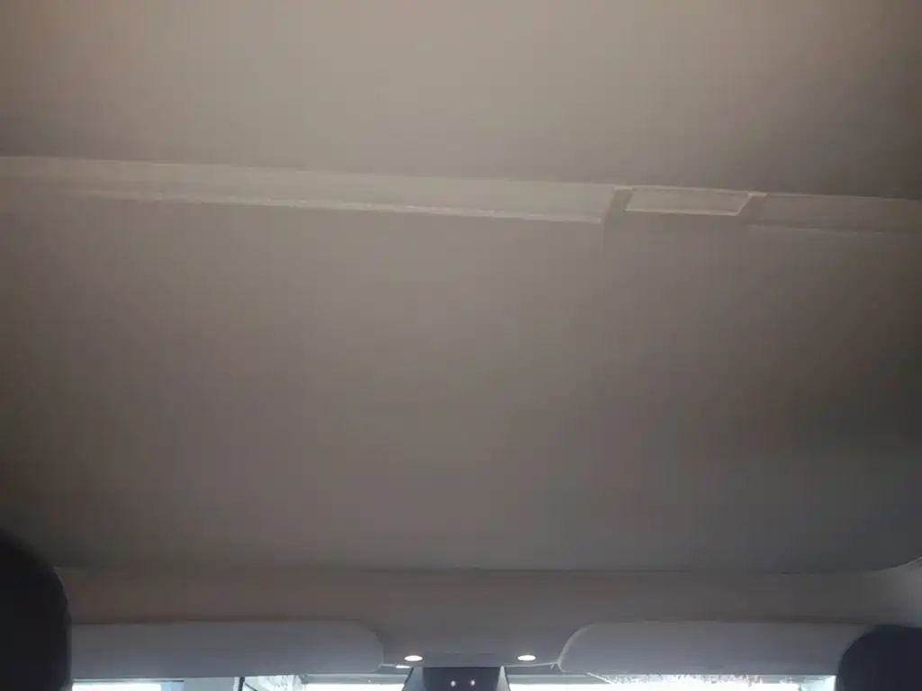 Tesla Model Y — фото 18