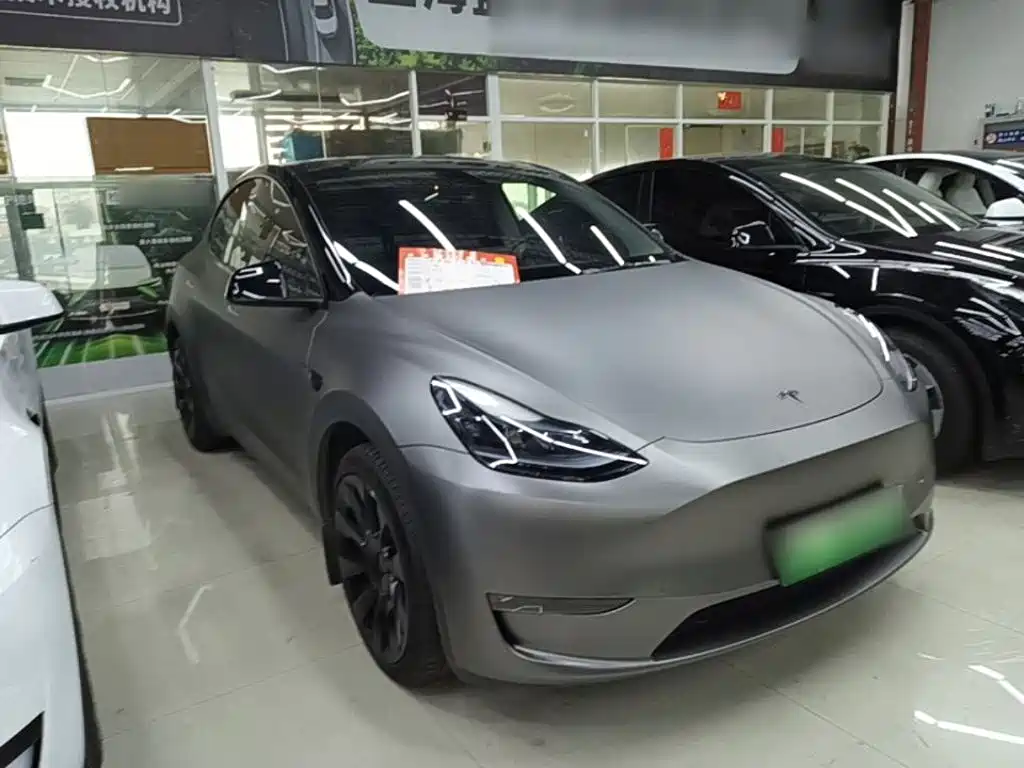 Tesla Model Y — фото 4