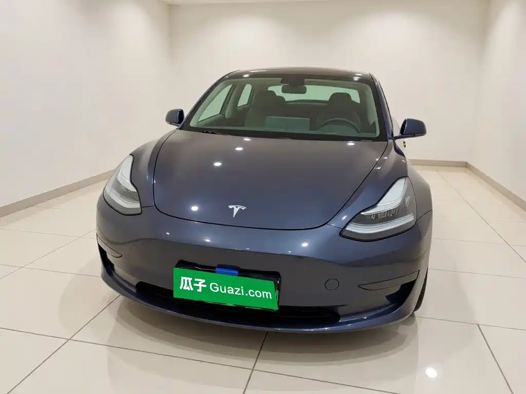 Tesla Model 3 — фото 2