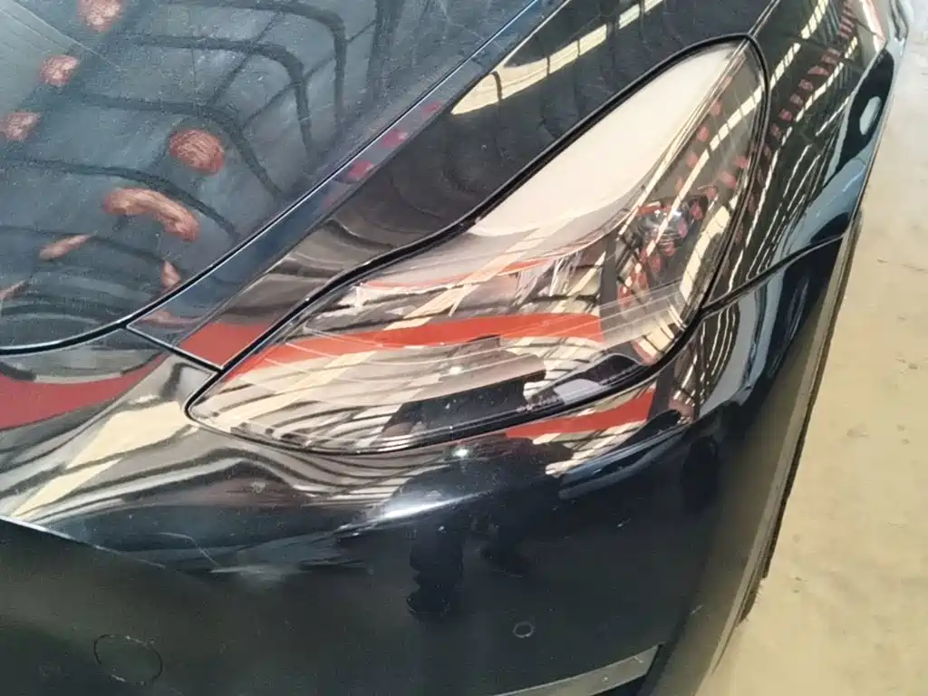 Tesla Model Y — фото 24