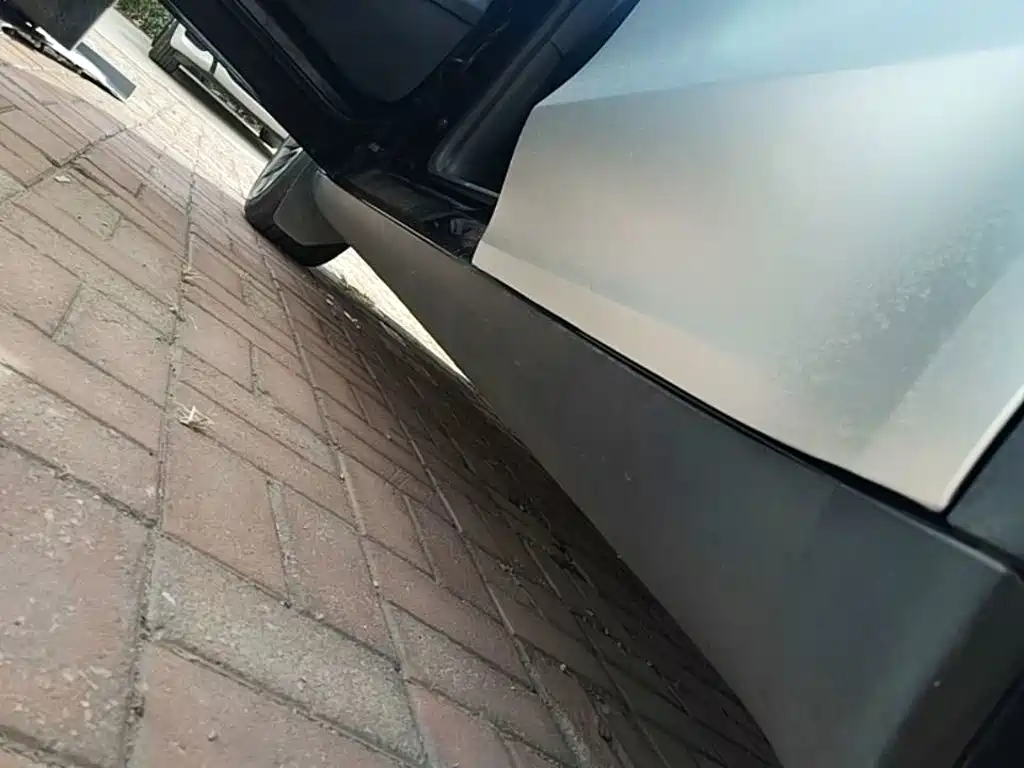 Tesla Model Y — фото 22