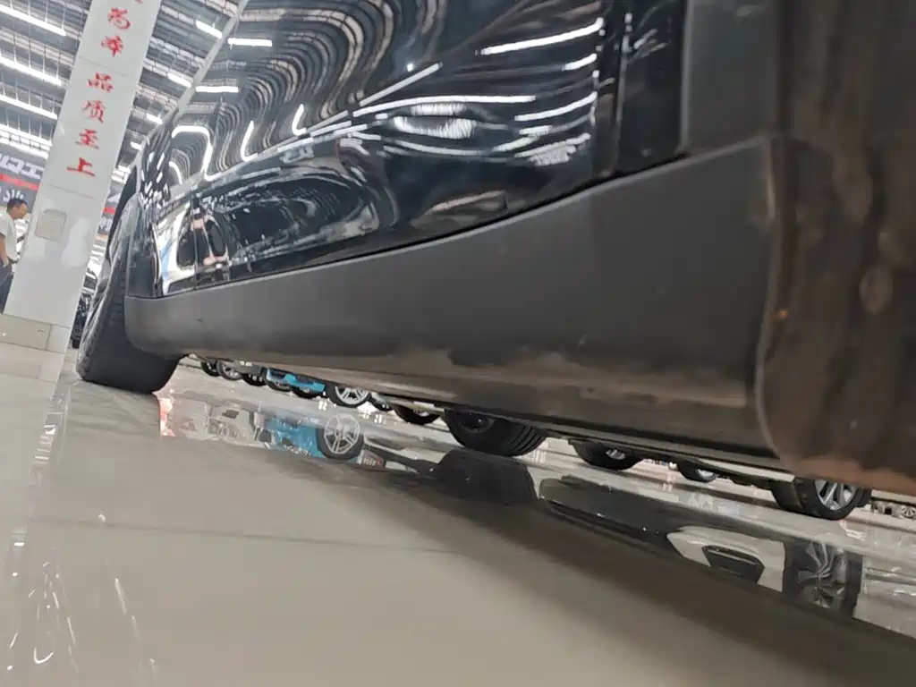 Tesla Model Y — фото 21
