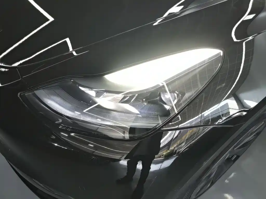 Tesla Model Y — фото 24
