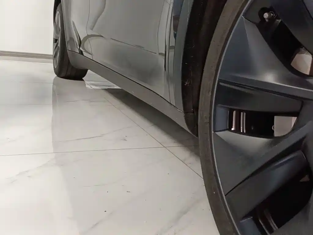 Tesla Model Y — фото 21