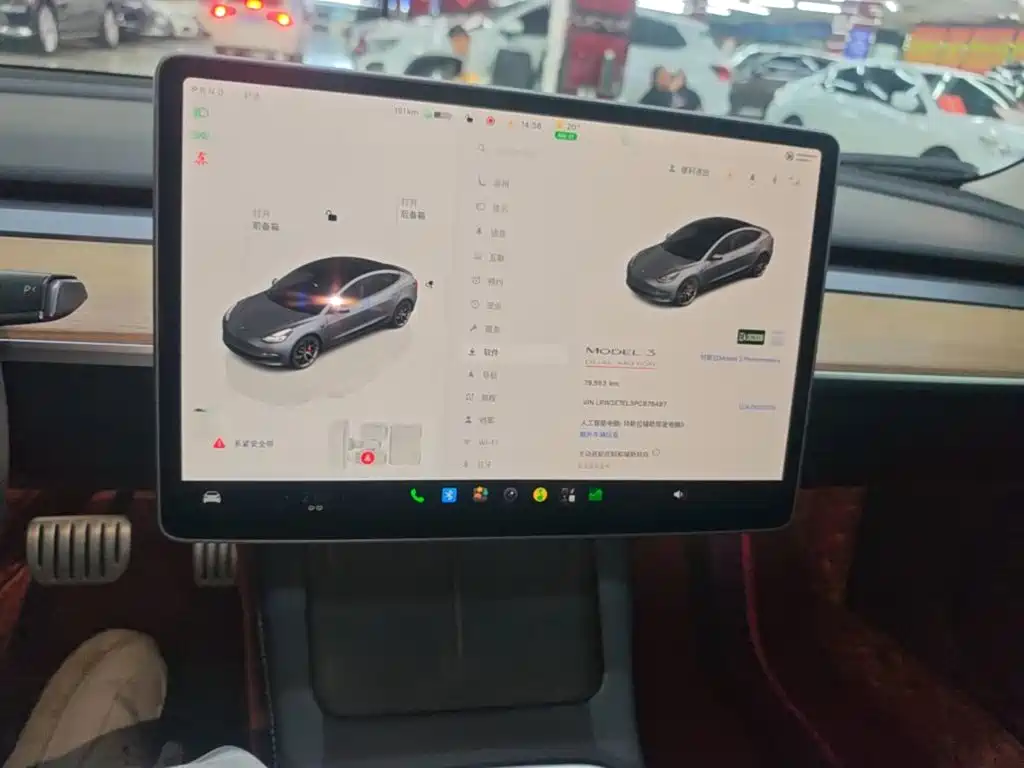 Tesla Model 3 — фото 13