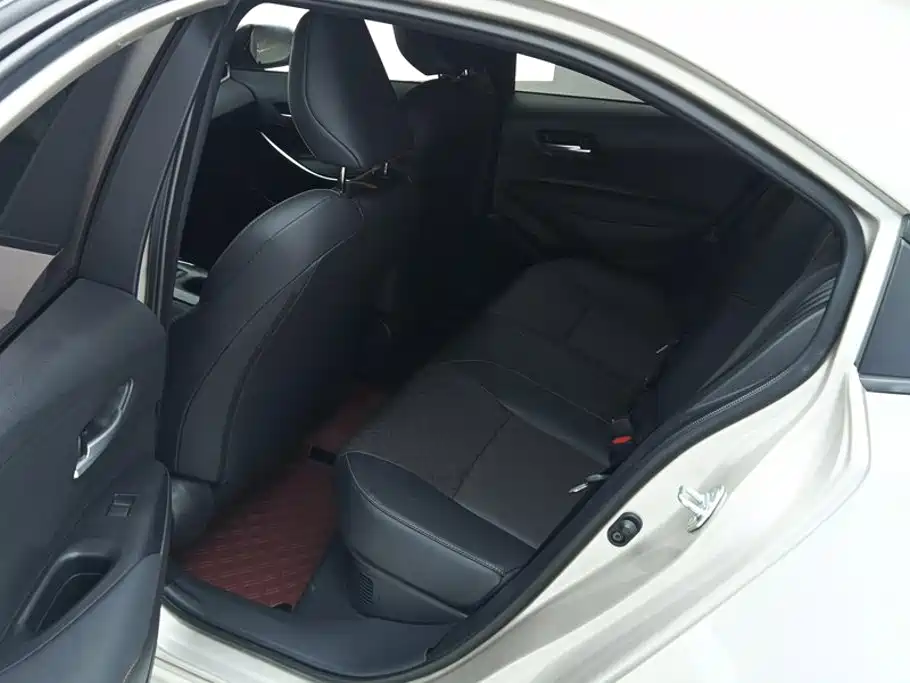 Toyota Levin — фото 11