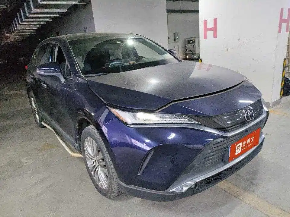 Toyota Harrier — фото 3