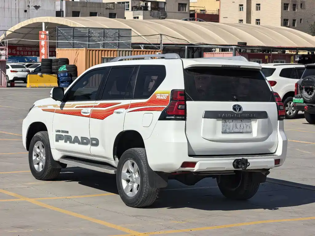 Toyota Prado (Import) — фото 7