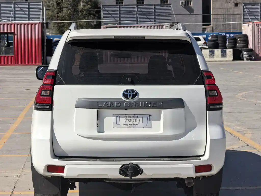 Toyota Prado (Import) — фото 8