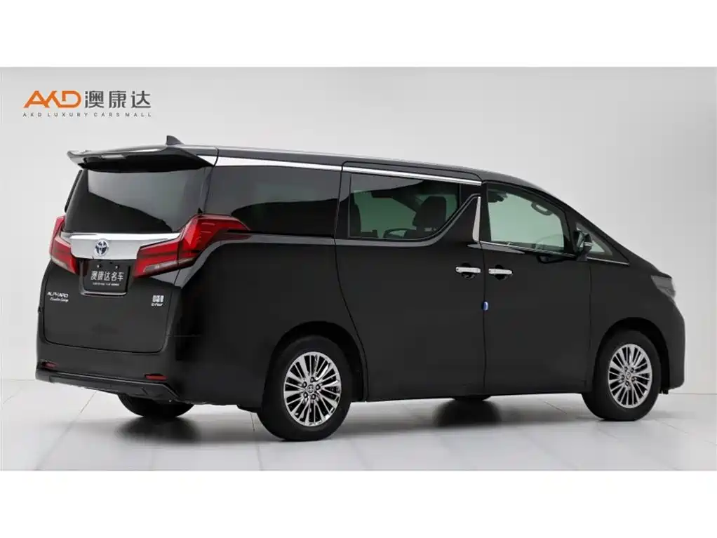 Toyota Alphard — фото 3