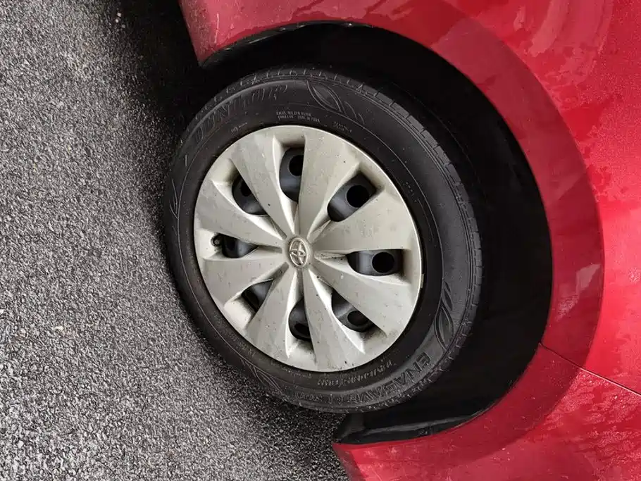 Toyota Yaris L — фото 6