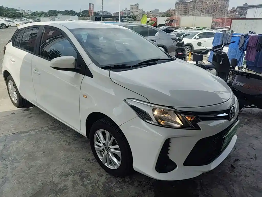 Toyota Vios FS — фото 4
