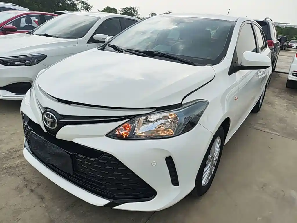 Toyota Vios FS — фото 2