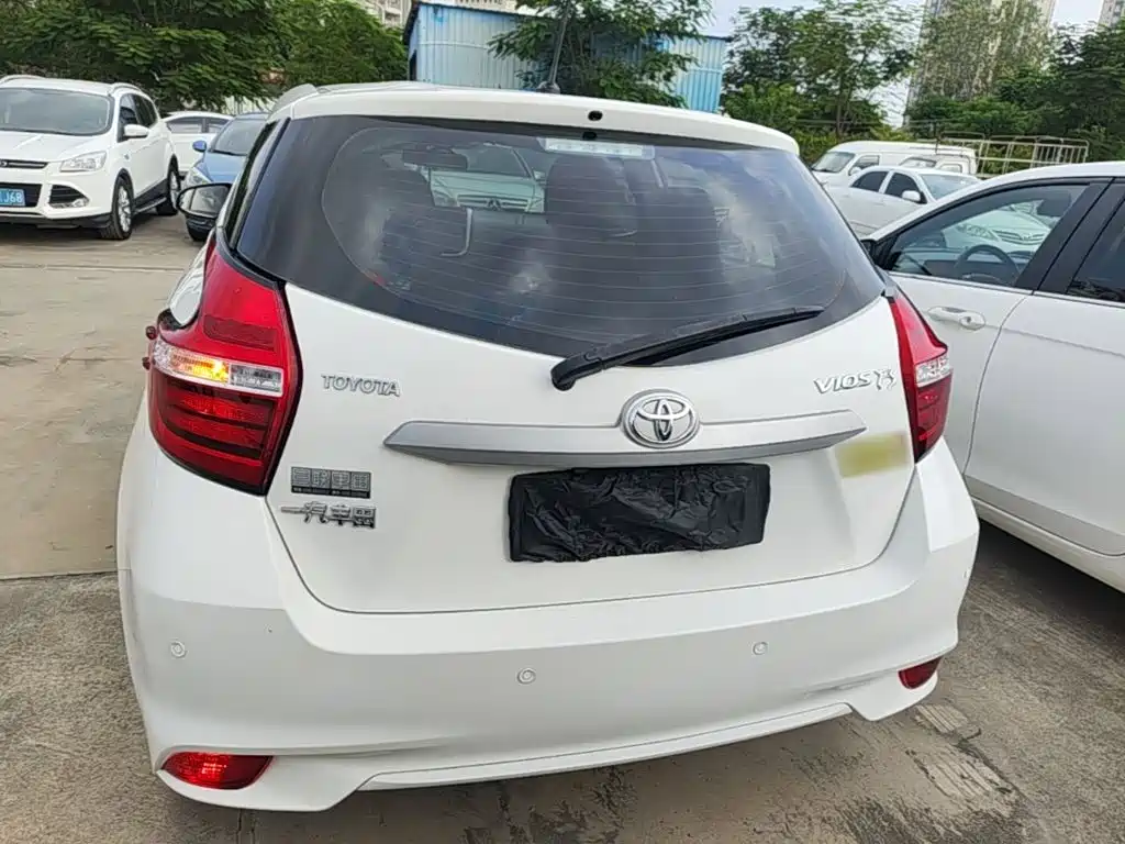 Toyota Vios FS — фото 4