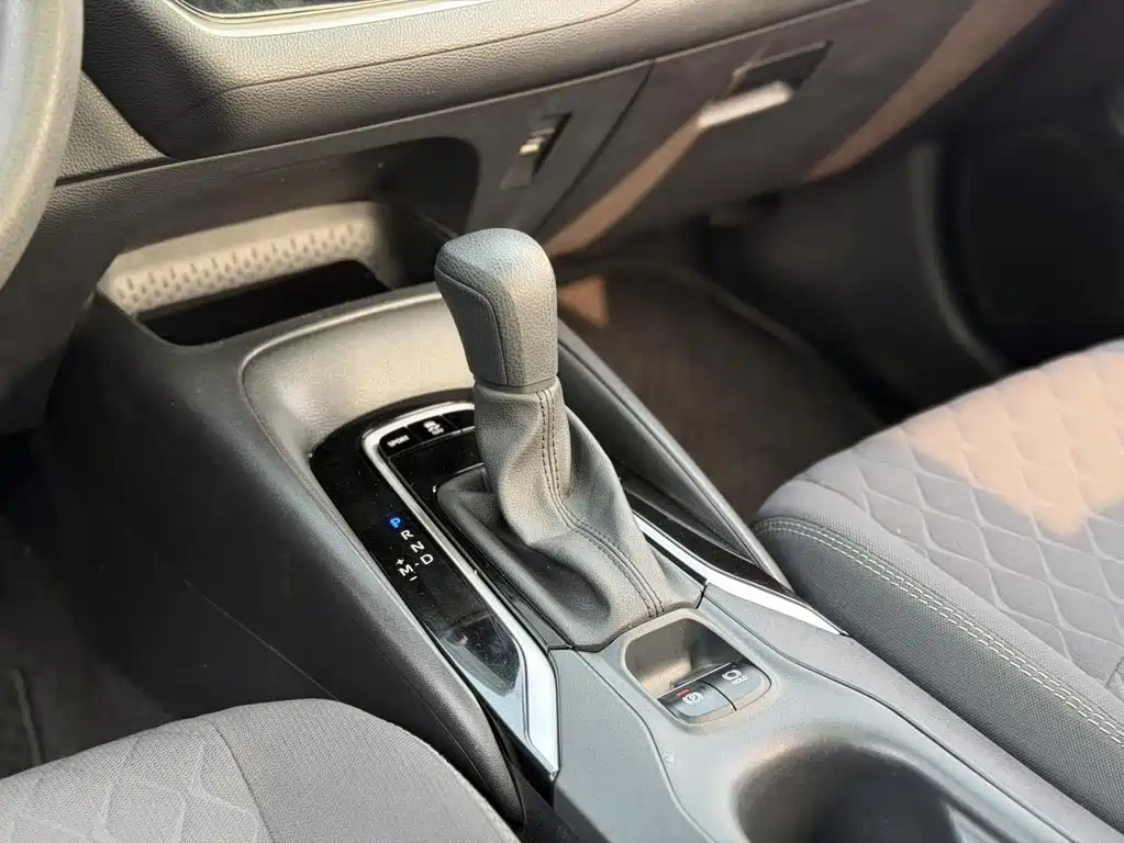 Toyota Allion — фото 13