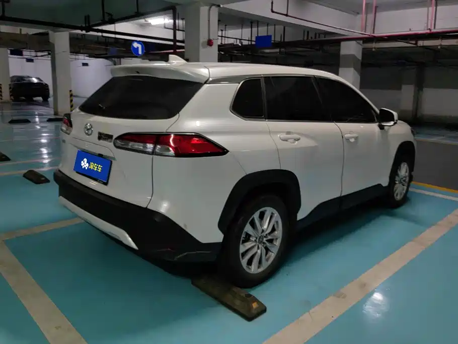 Toyota Corolla Cross — фото 3