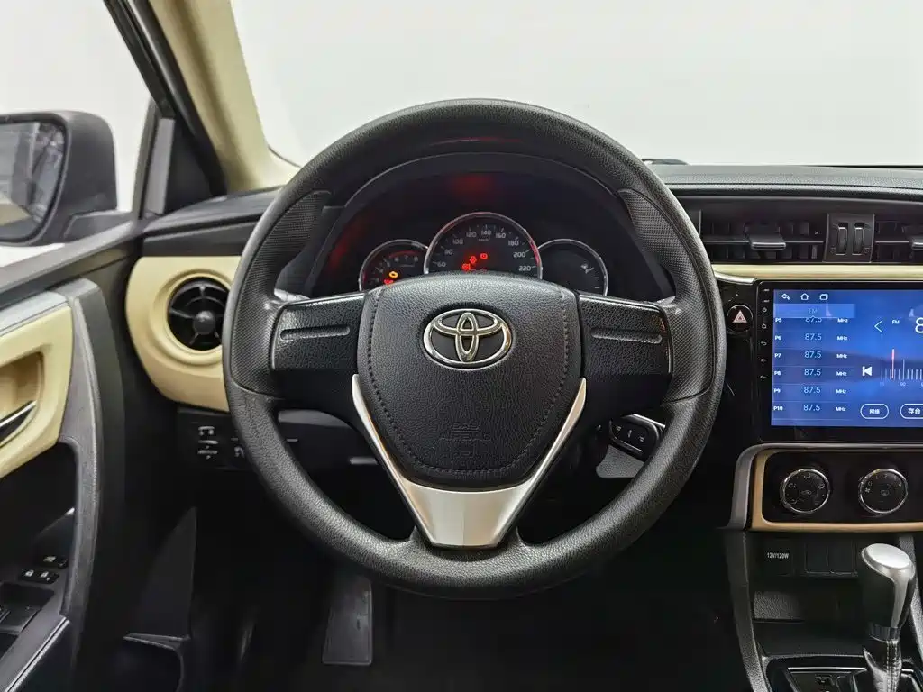 Toyota Levin — фото 11