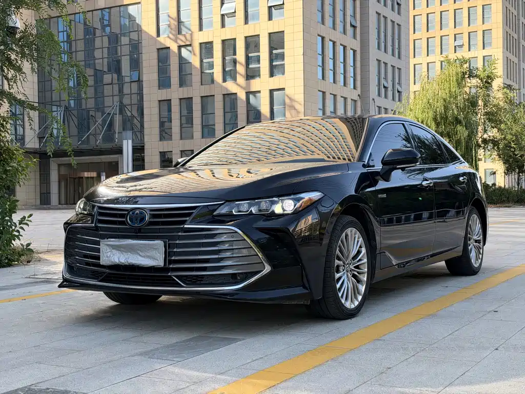 Toyota Avalon — фото 3