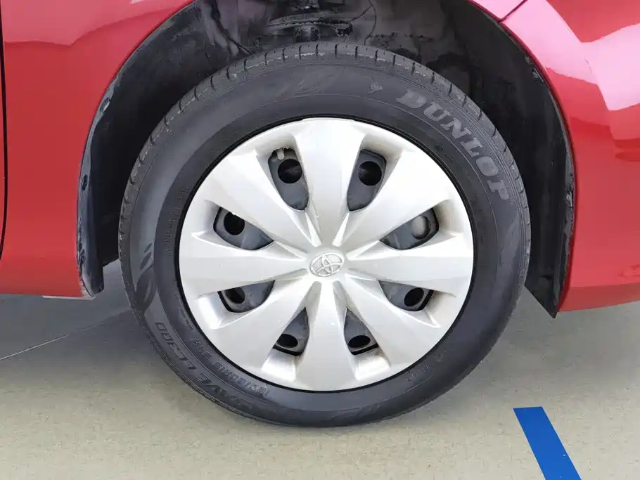 Toyota Yaris L — фото 6