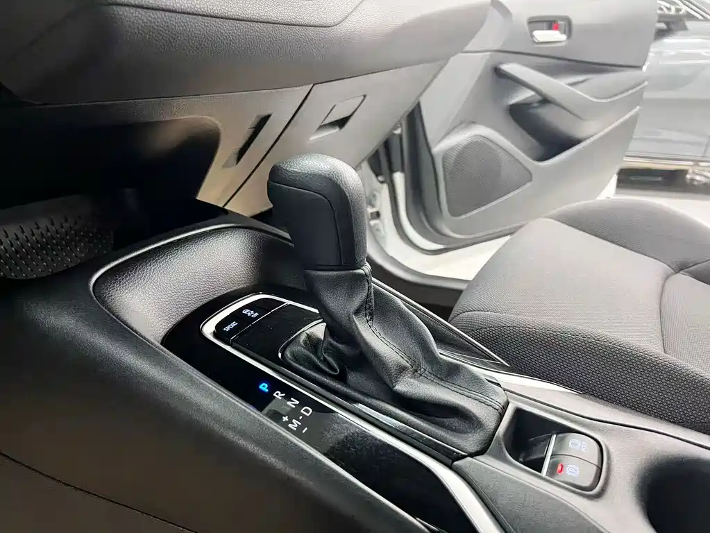 Toyota Levin — фото 14