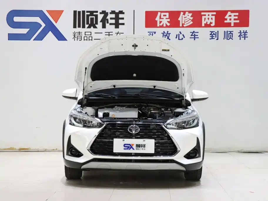 Toyota Yaris L — фото 17
