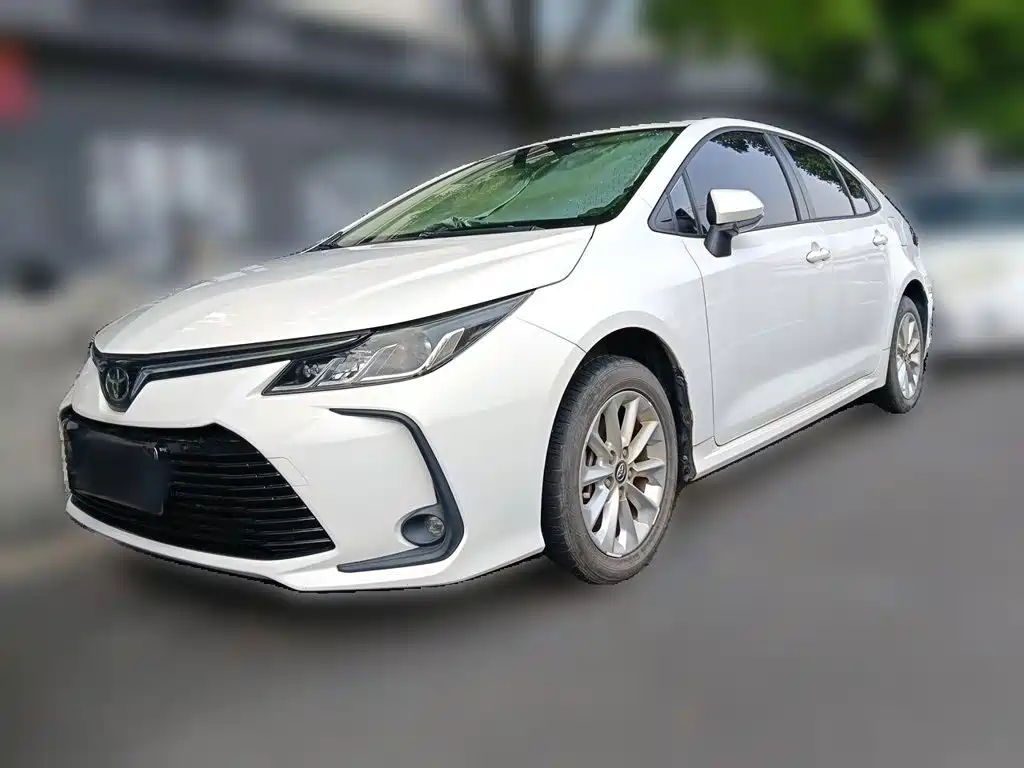 Toyota Corolla — фото 2