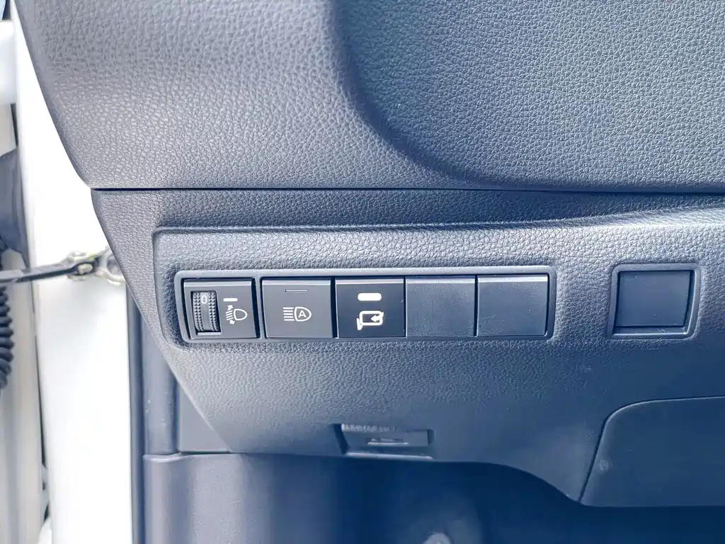 Toyota Levin — фото 24