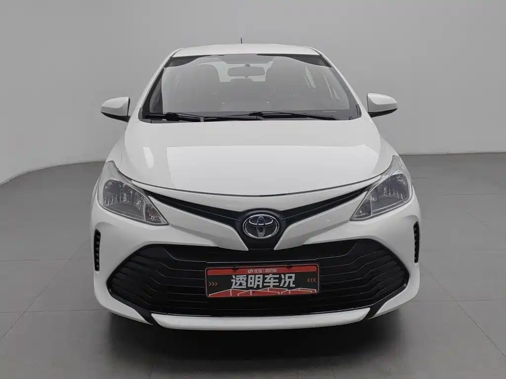 Toyota Vios — фото 3