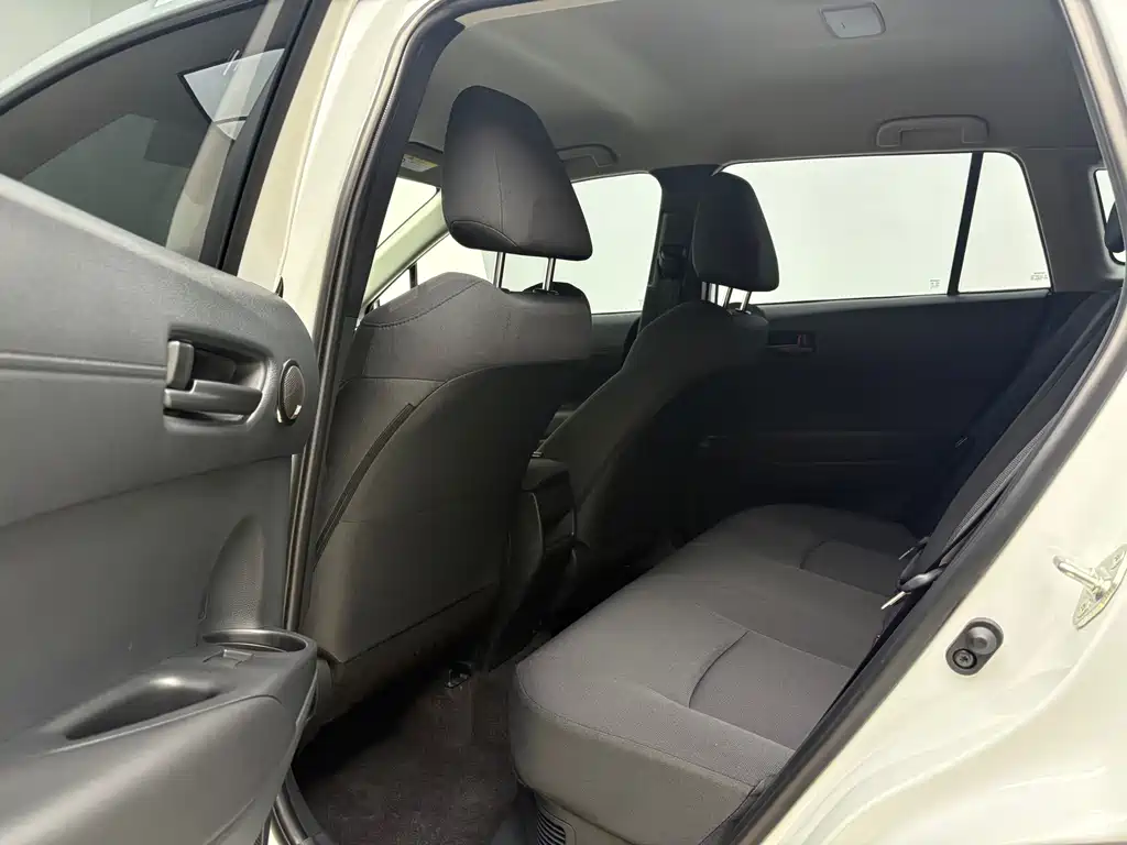 Toyota Corolla Cross — фото 10