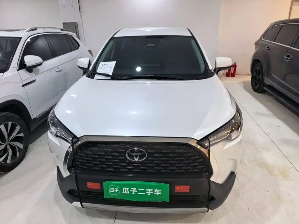 Toyota Corolla Cross — фото 2