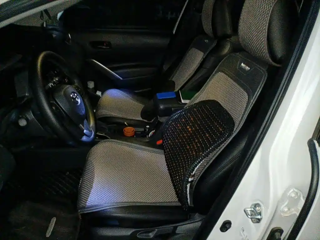 Toyota Corolla Cross — фото 17